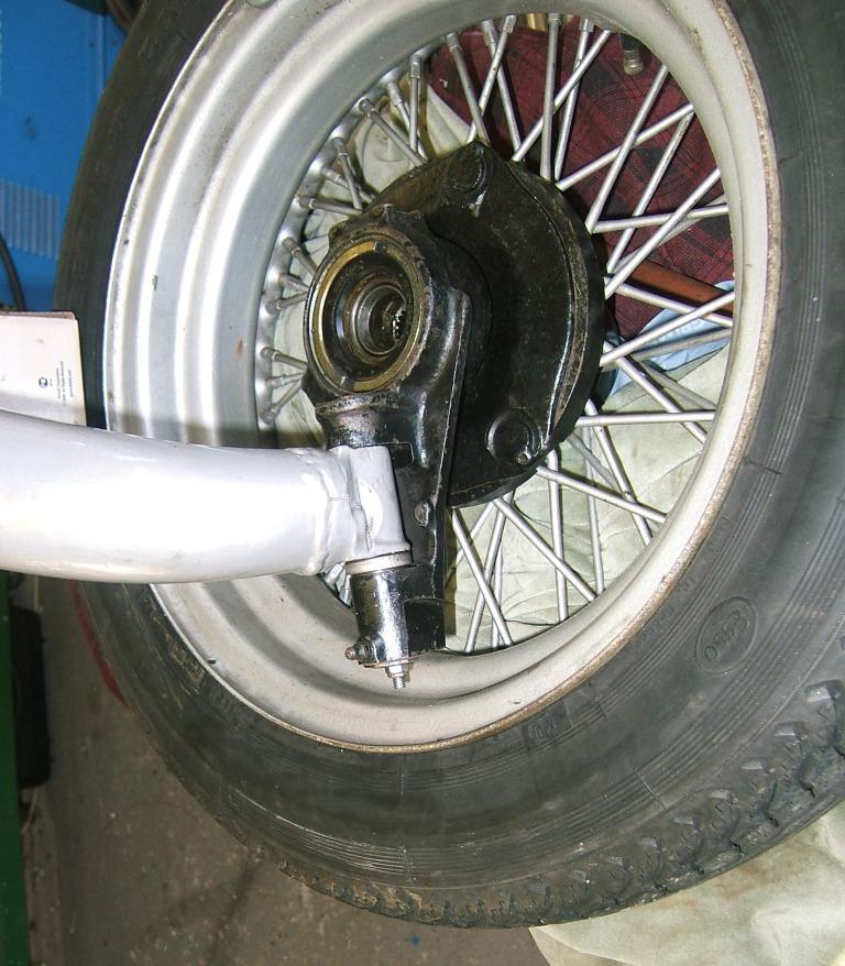 kingpin in wheel.JPG